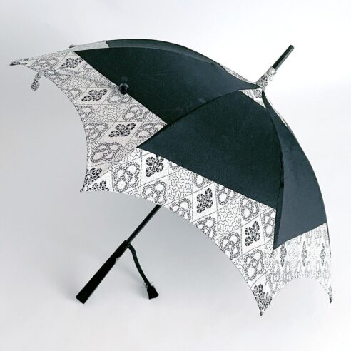 着物で作る日傘 風車風　 Handmade parasol with antique 